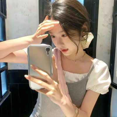 深夜中的企鹅